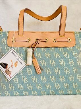 Dooney & Bourke Logo Large Tassel Top Zip RARE COLOR Turquoise Blue